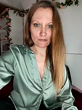 Candy Cougar online show from May 7, 8:07 am