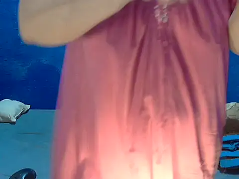 hotchilimom online show from February 18, 11:37 pm