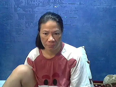 Snapshot of hotchilimom chatting on October 12, 8:55 pm hotchilimom online show from October 12, 8:55 pm