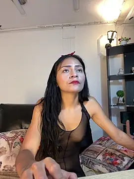 Karol Wilde online show from May 19, 1:01 am