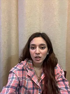 Lilywant online show from June 14, 4:07 pm