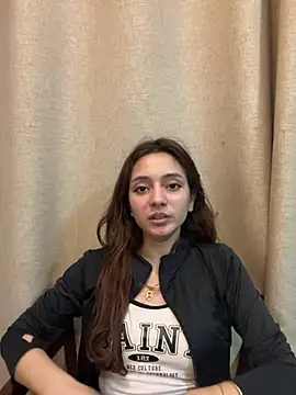 Lilywant online show from June 1, 3:36 pm
