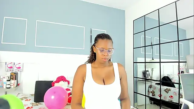 Miss Khaleesi online show from June 10, 6:39 pm