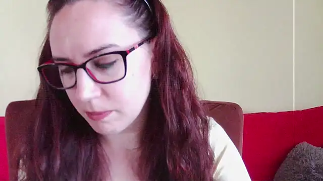 EmilyHotAngel online show from August 4, 2:12 pm