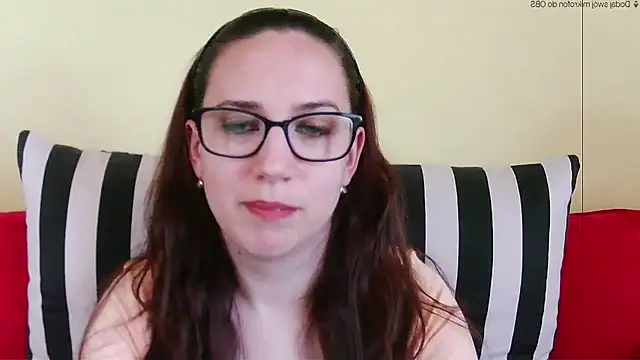 EmilyHotAngel online show from May 27, 3:42 pm