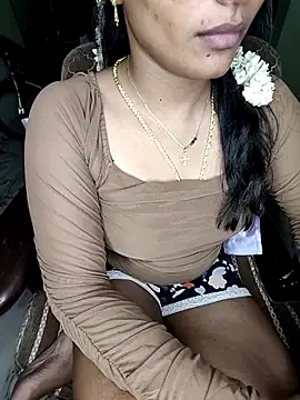 Tamil  Thara003 online show from June 2, 3:24 pm