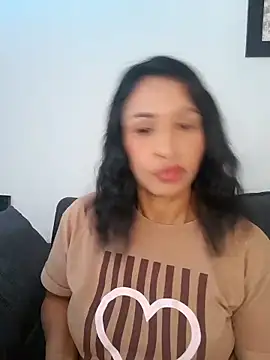 mell0102 online show from June 2, 2:29 pm