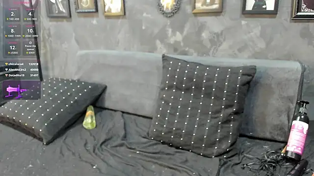 Kira Vex online show from May 15, 11:29 pm