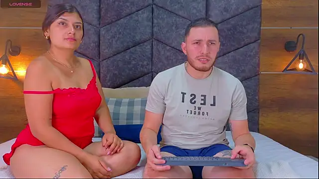 Luna and Jacksonn online show from June 3, 3:07 am