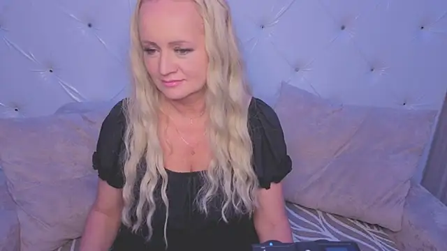 Ingrid Eriksen online show from May 30, 1:58 am