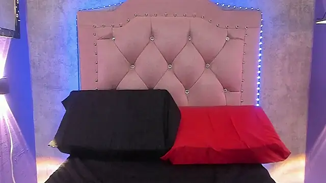CamilaFlirt online show from May 29, 6:50 pm