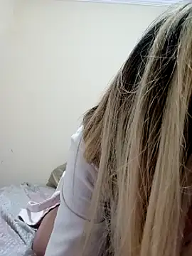moniqueprecis online show from May 29, 5:22 pm