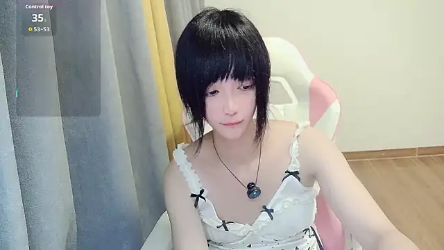 Ooo-Lola online show from May 28, 4:16 pm