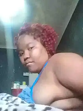 ChubbyMidgetxxx19 online show from May 9, 10:28 am
