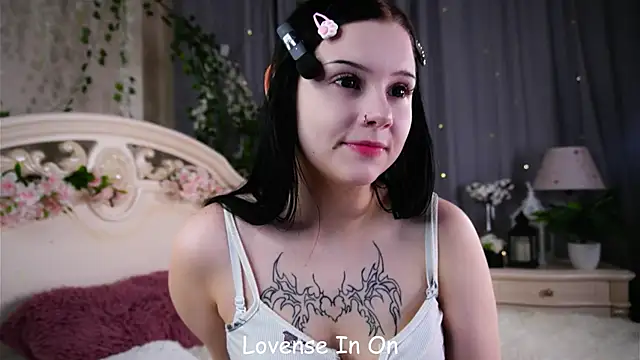 MelaineCore online show from June 5, 3:18 pm