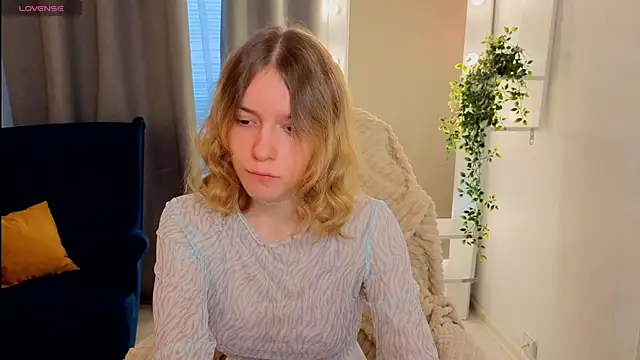 MilanaRayy online show from June 13, 5:16 am