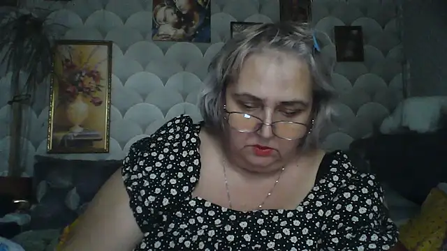 MarinaFarina53 online show from July 28, 11:39 am