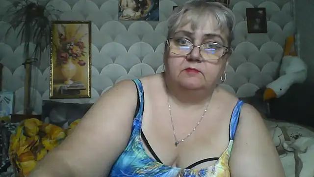 MarinaFarina53 online show from July 20, 10:39 am