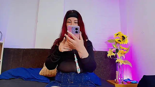 IrisRoses online show from May 16, 12:59 pm