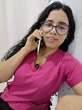 alanahot94 online show from August 8, 10:51 pm