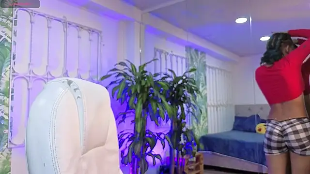 baby julieta00 online show from June 5, 12:22 pm
