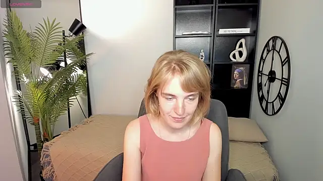 IrmaRonn online show from July 29, 8:14 am