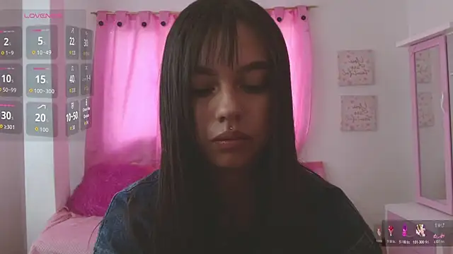 im julietaa online show from May 10, 8:11 pm