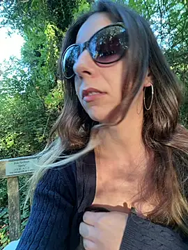 GirlNextDoorBianca online show from June 19, 6:55 pm