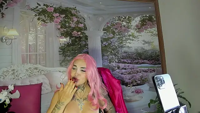 LaylaWatsson online show from May 14, 11:32 pm