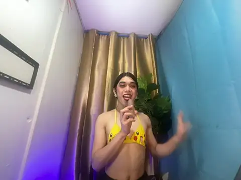 RoseAmarie online show from July 27, 12:13 pm