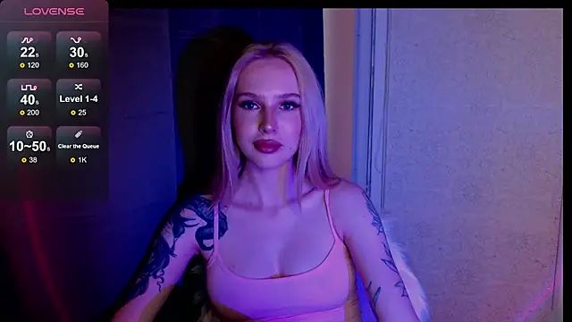 MichelleVelour online show from June 3, 5:07 pm