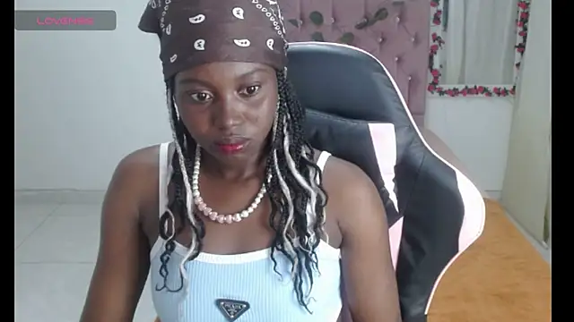 luna bella160920 online show from May 11, 7:33 pm