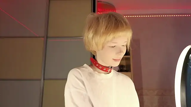 Misska kek online show from May 13, 4:24 pm