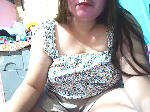 xsweetlover69x online show from June 26, 6:09 pm