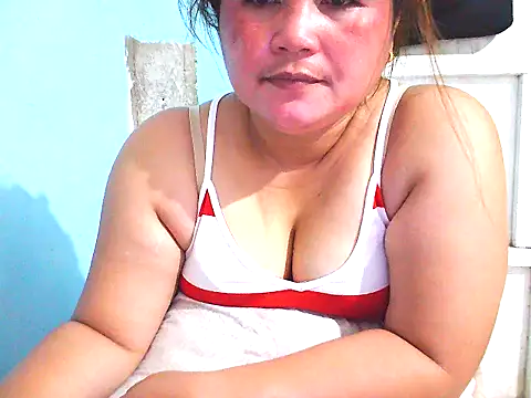 xsweetlover69x online show from July 27, 2:30 am