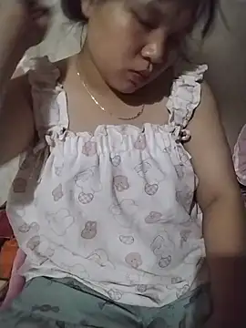 lybaby11 online show from June 28, 1:28 pm