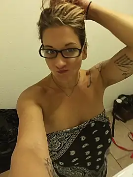 missbellastar online show from May 14, 2:50 am