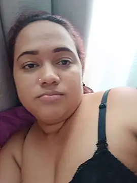 saramichell445734 online show from June 4, 7:40 pm