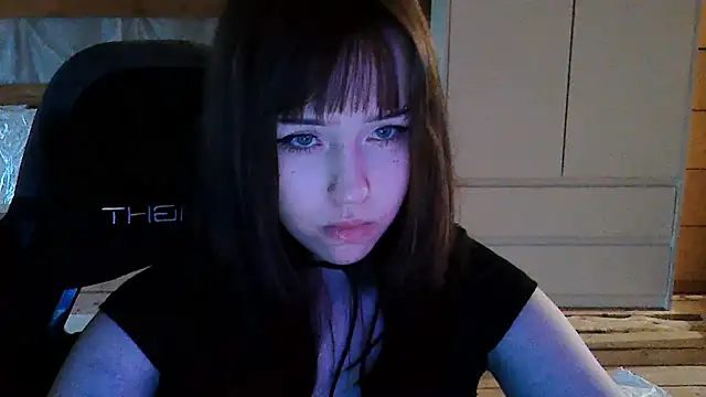 NoirEva online show from May 24, 5:12 pm