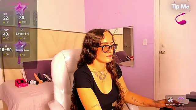 Hitana tattoo online show from July 23, 1:41 pm