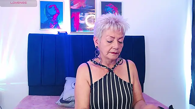 Jacky Smith1 online show from May 27, 7:33 pm