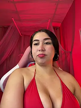 Valeriart online show from May 29, 9:35 pm