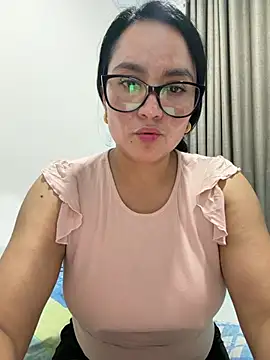 rousee69  online show from July 23, 12:23 am