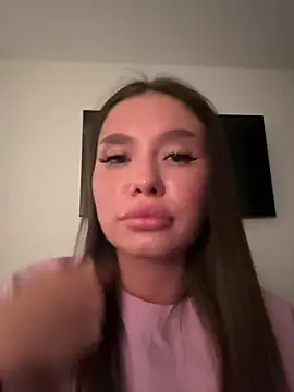 BeautyBella  online show from July 8, 9:39 pm