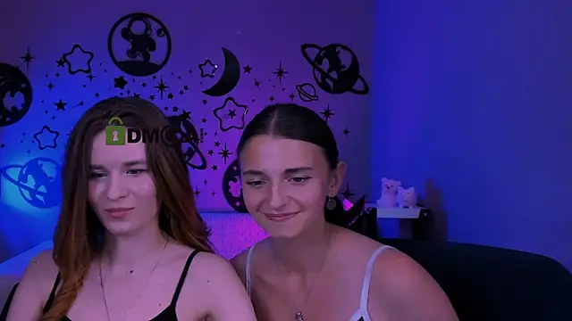 caroline honeyy online show from July 21, 8:42 pm