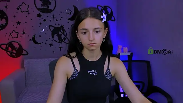 caroline honeyy online show from July 6, 9:58 am