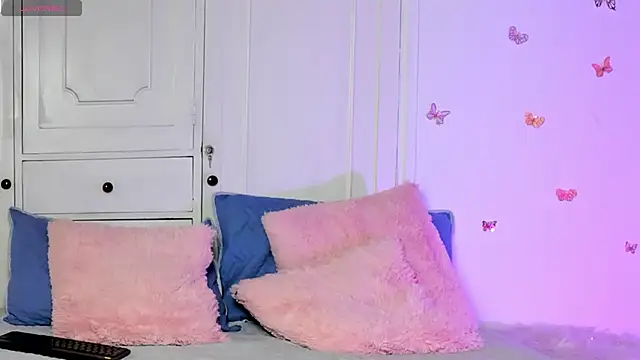 Molly blue01 online show from May 29, 3:43 pm