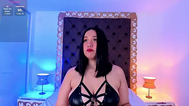 SelenaBloom online show from May 23, 7:45 pm