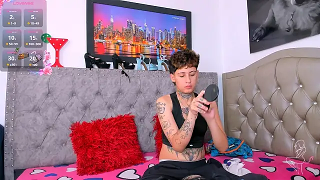 Taylor Rossy online show from May 19, 7:32 pm