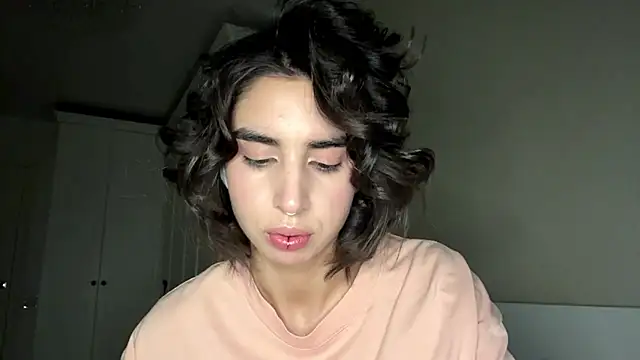 JessiaRuezga online show from May 18, 12:22 pm